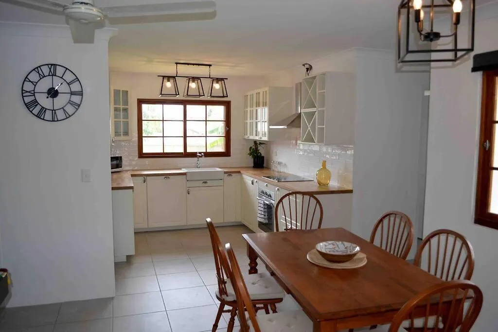 Mojo'S Salt & Pepper Cottage * 500M To Beach* Pets Palm Cove